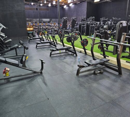 At Lennix Gym, equipment is not an afterthought.It’s part of the experience.From plate-loaded s (6)
